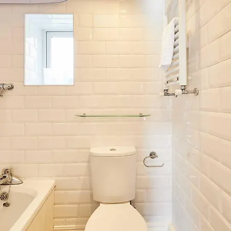 Host & - Sunbeam 度假居 Lythe